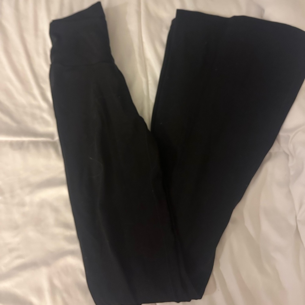 AERIE OFFLINE FLARED LEGGINGS WORN LIGHTLY SIZE S